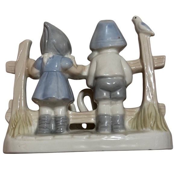 VTG 1988 Artmark Country Pond Dutch Boy Girl Swan Fine Porcelain Figurine - Picture 2 of 13